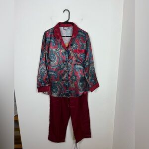 Vintage Satin Paisley Print Two Piece Pajamas Sz M
